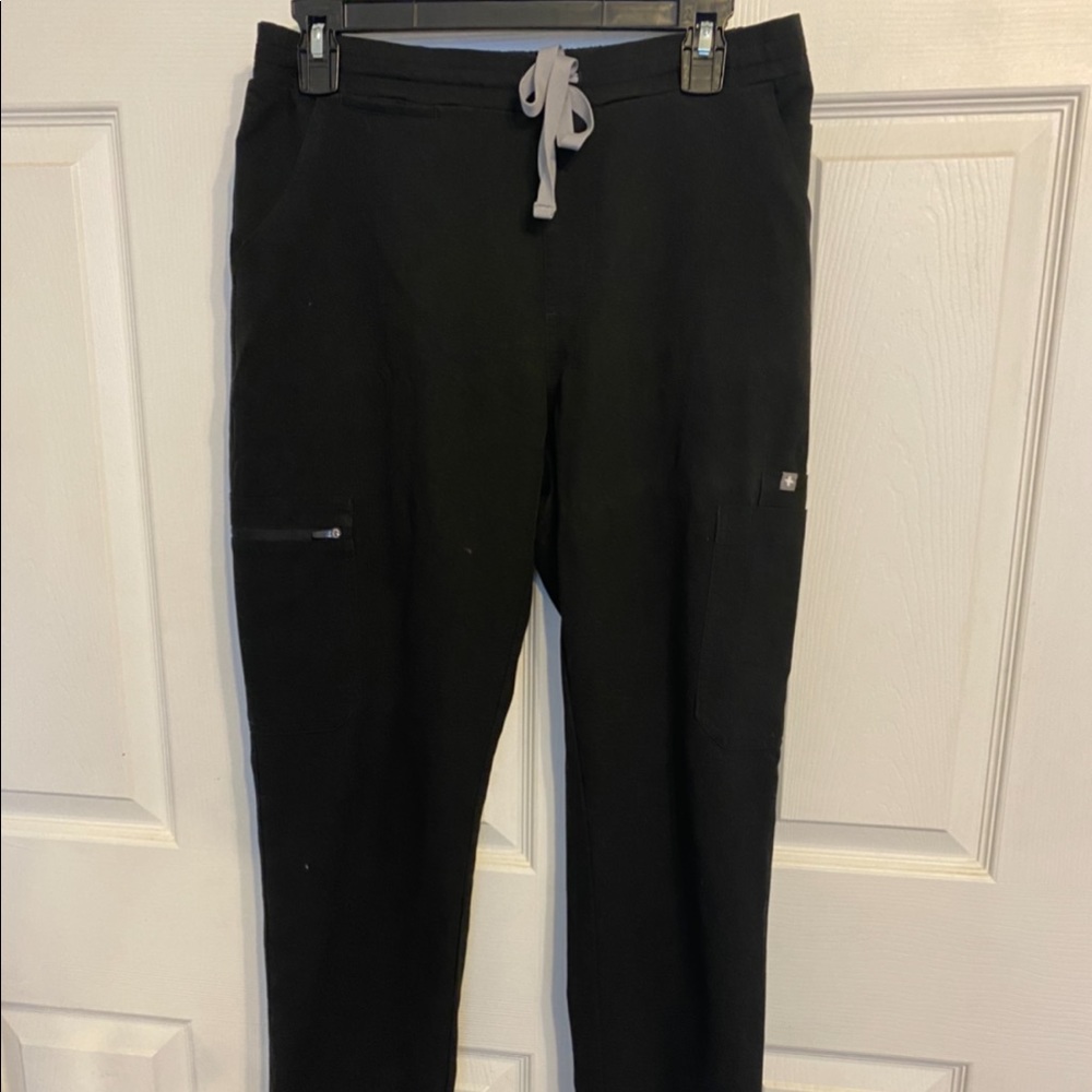 Figs Yola scrub pants